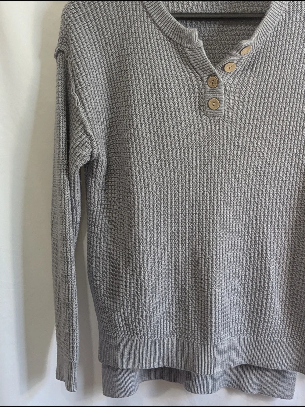 ZESICA Gray Waffle Knit Henley Sweater High Low Hem Side Slit Women's Small